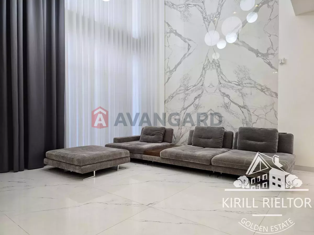 �������, 306 ��.�. ���� 20