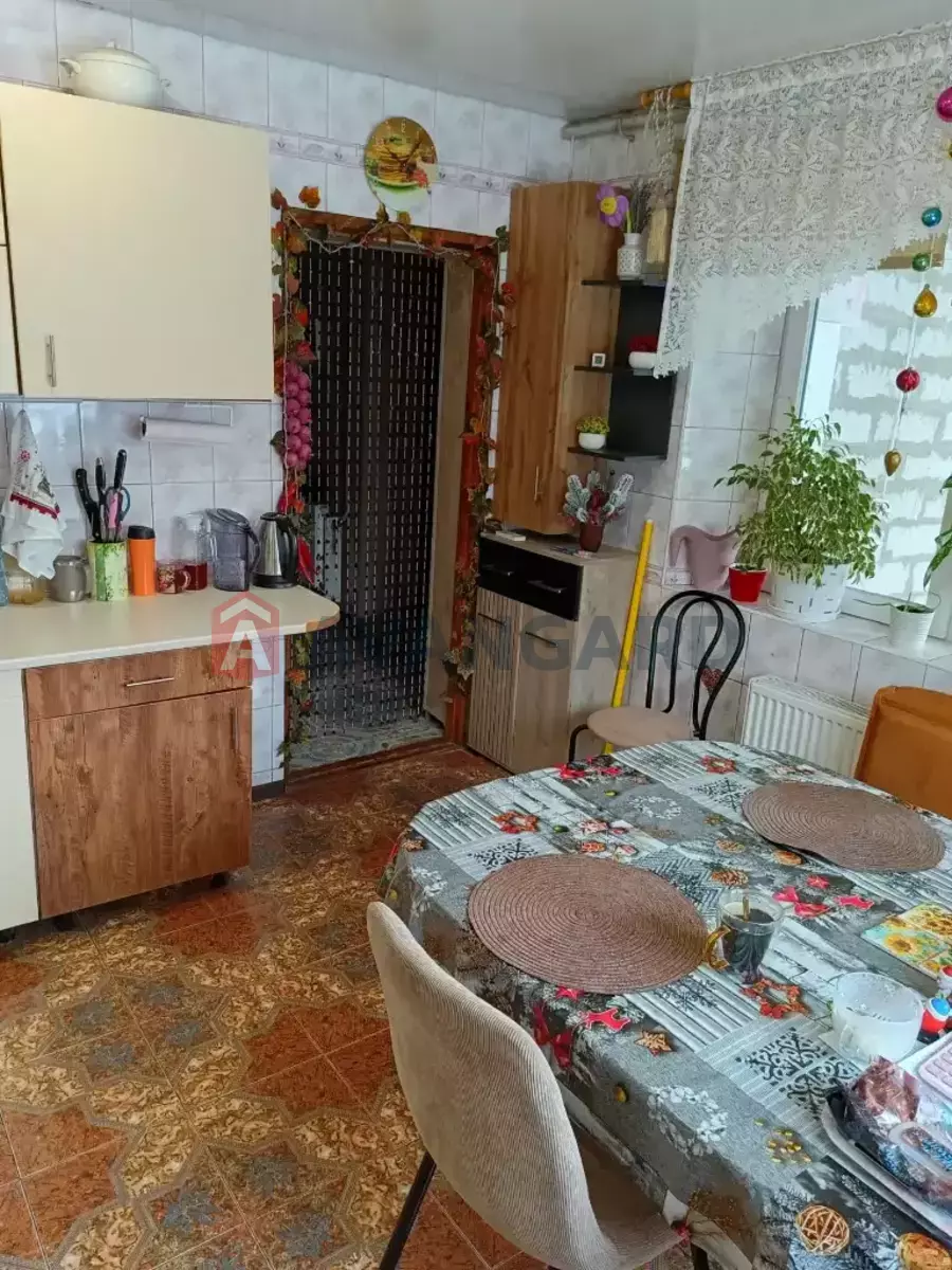 ���, 136 ��.�. ���� 8