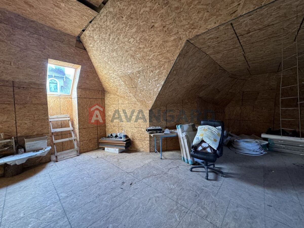 �������, 299 ��.�. ���� 19