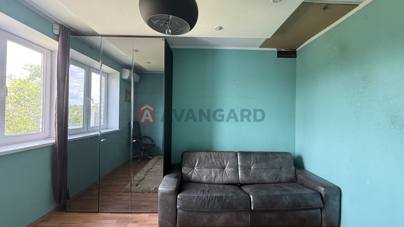 �������, 160 ��.�. ���� 15