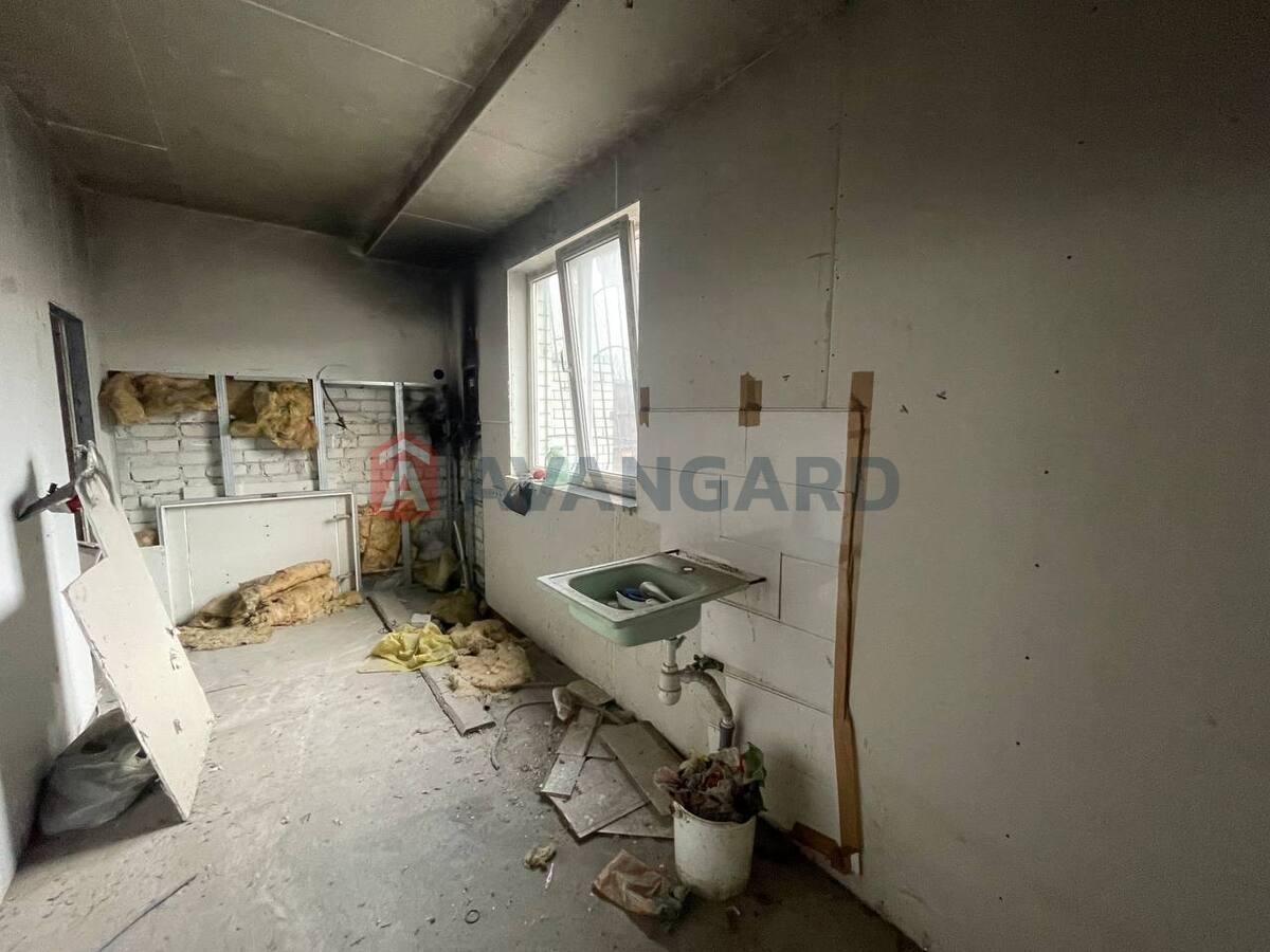 ����, 250 ��.�. ���� 13