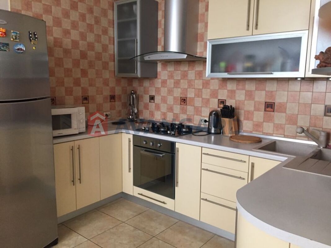 Дом, 400 кв.м. фото 2 Дом, 400 кв.м. фото 2