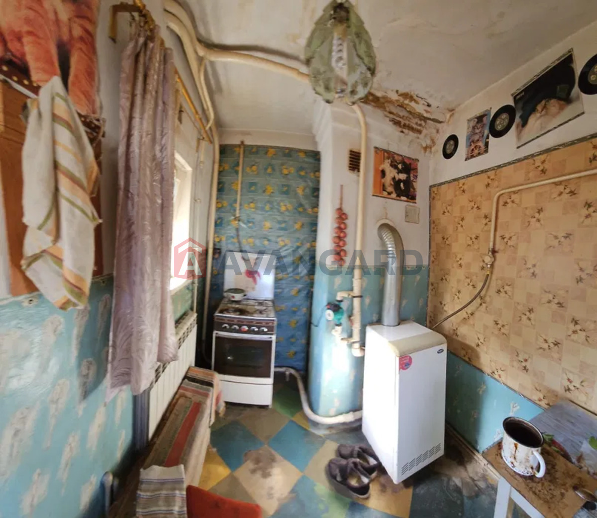 ������� �������, 44 ��.�. ���� 3