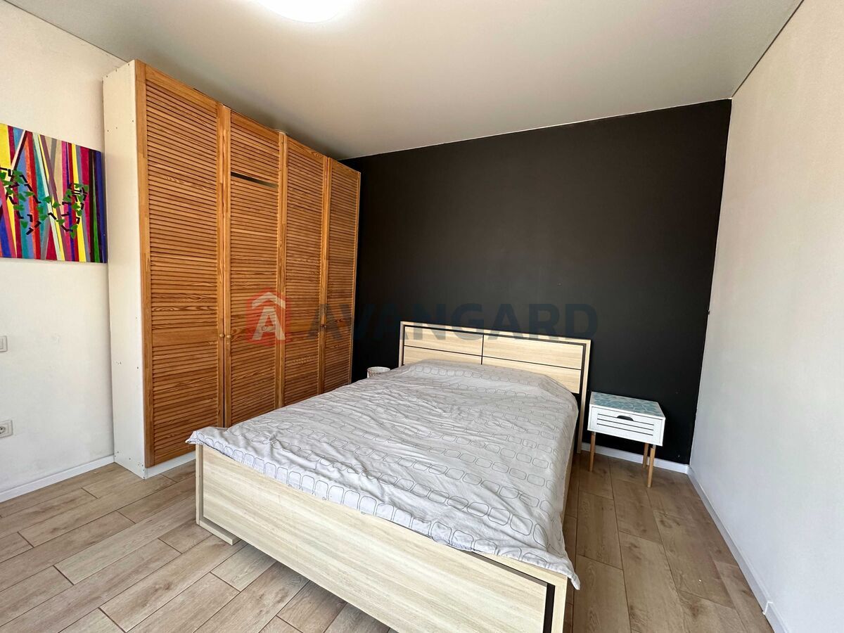 �������, 194 ��.�. ���� 13