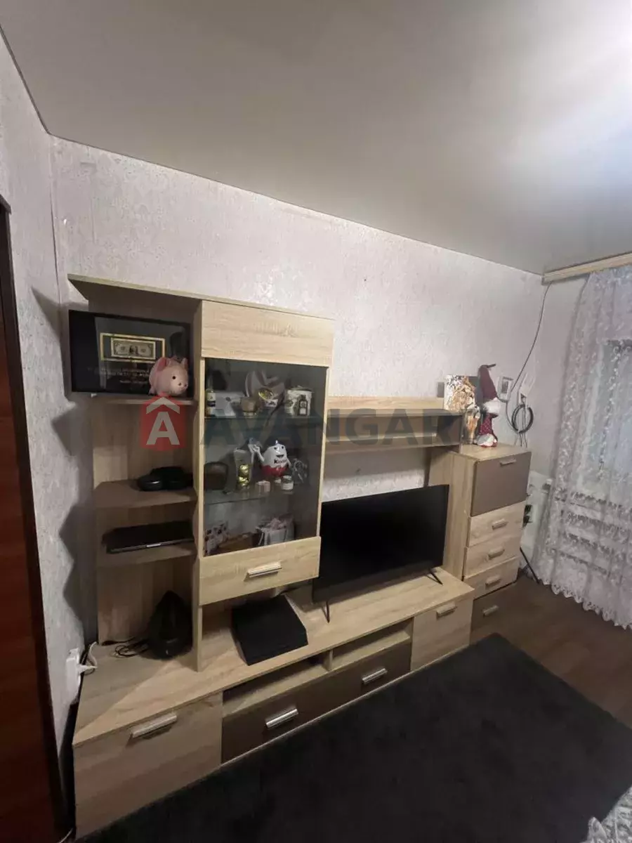 ������� �������, 40 ��.�. ���� 6