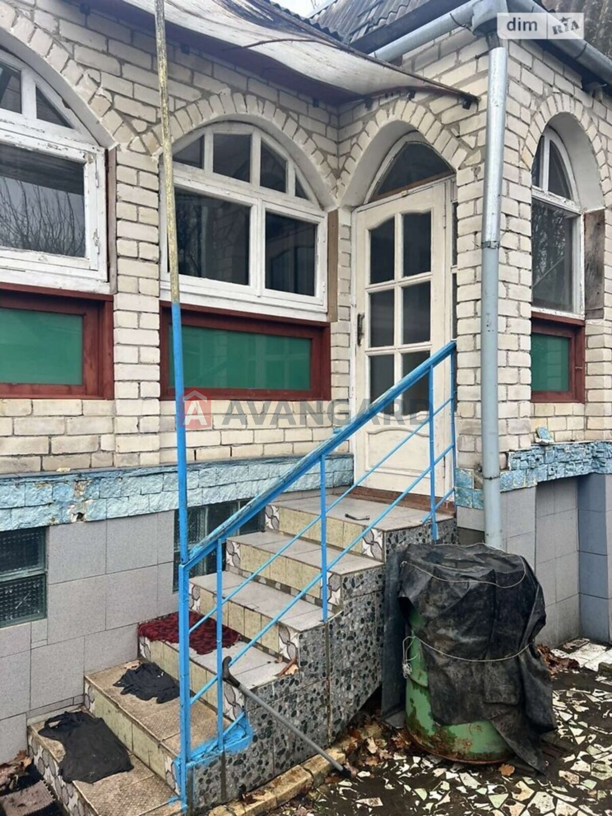 �������, 122 ��.�. ���� 3