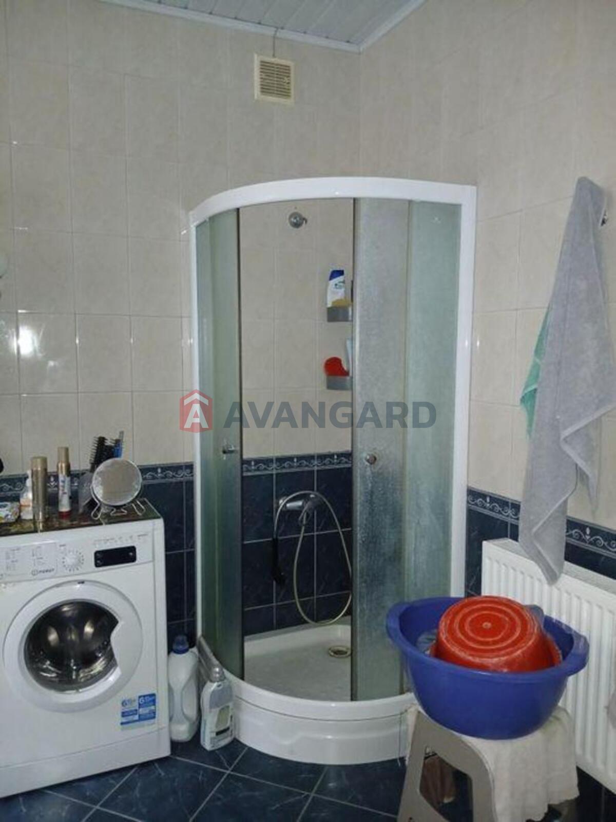 �������, 90 ��.�. ���� 7