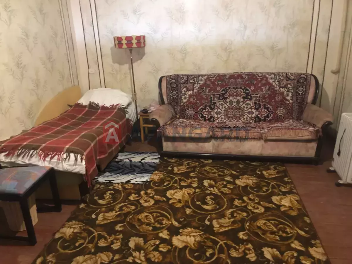 �������, 199 ��.�. ���� 7