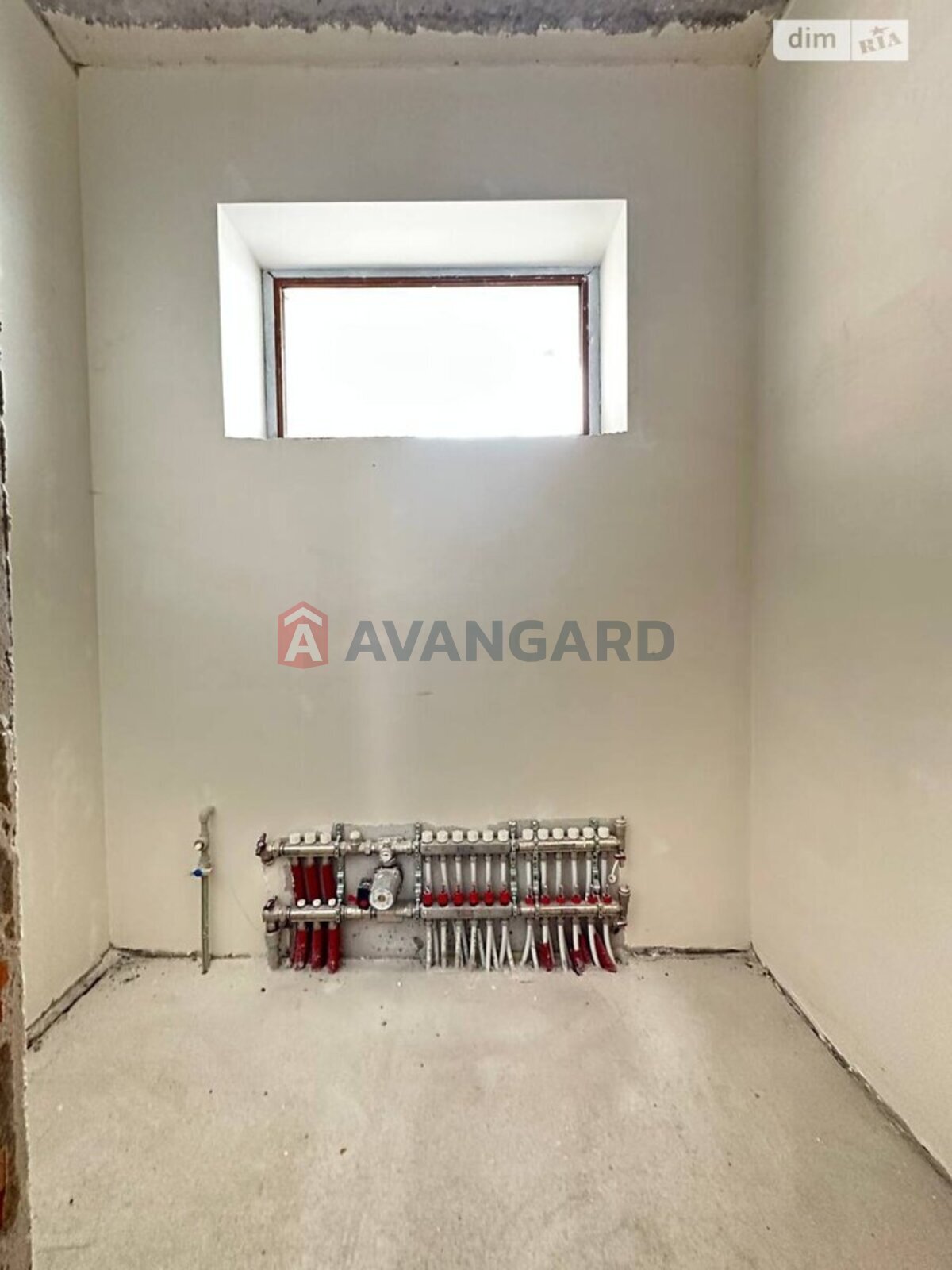 �������, 295 ��.�. ���� 23