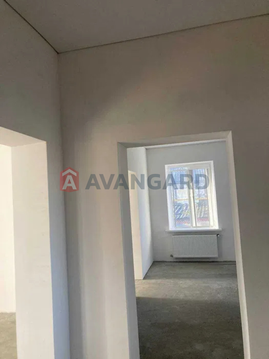 �������, 100 ��.�. ���� 5