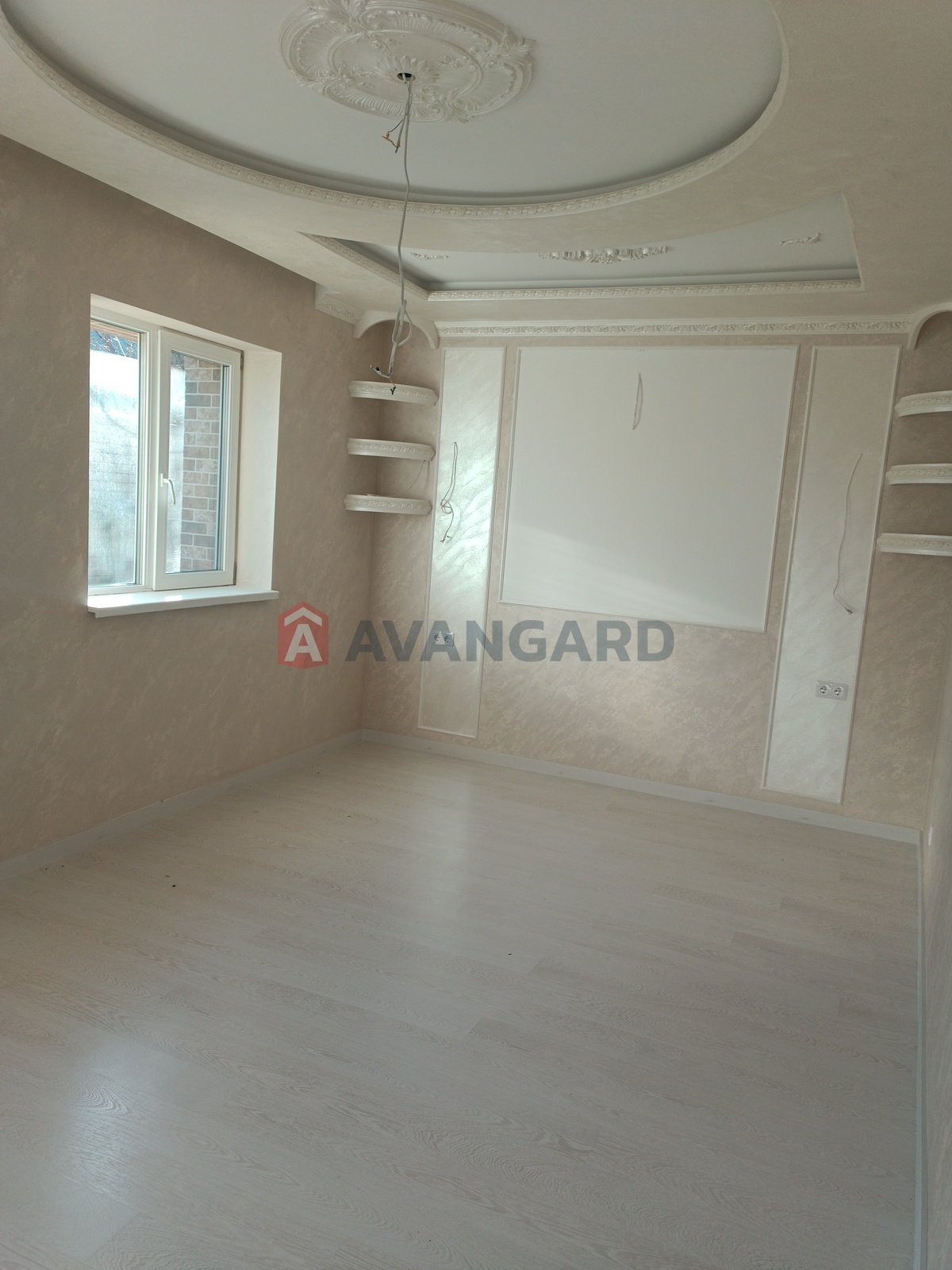 �������, 120 ��.�. ���� 12