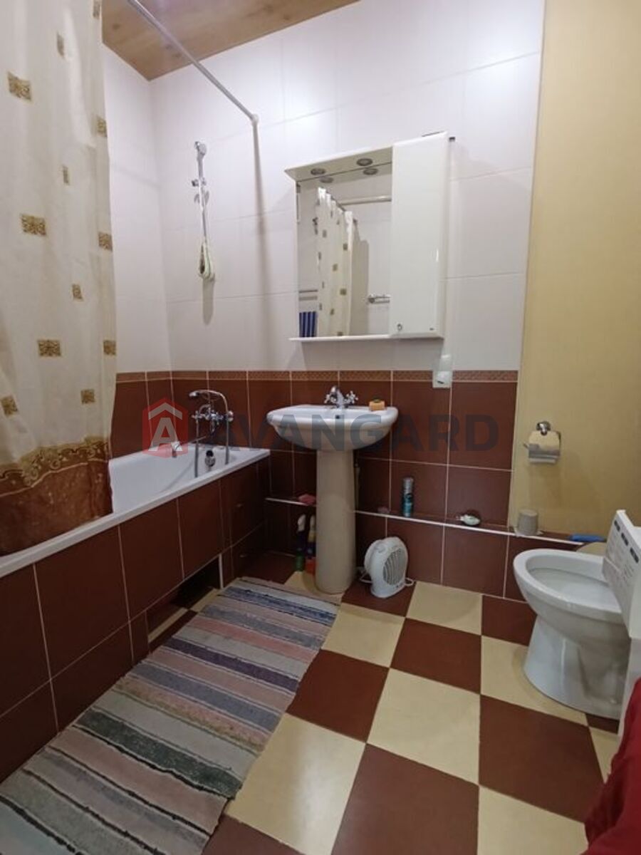 ������� �������, 55 ��.�. ���� 11