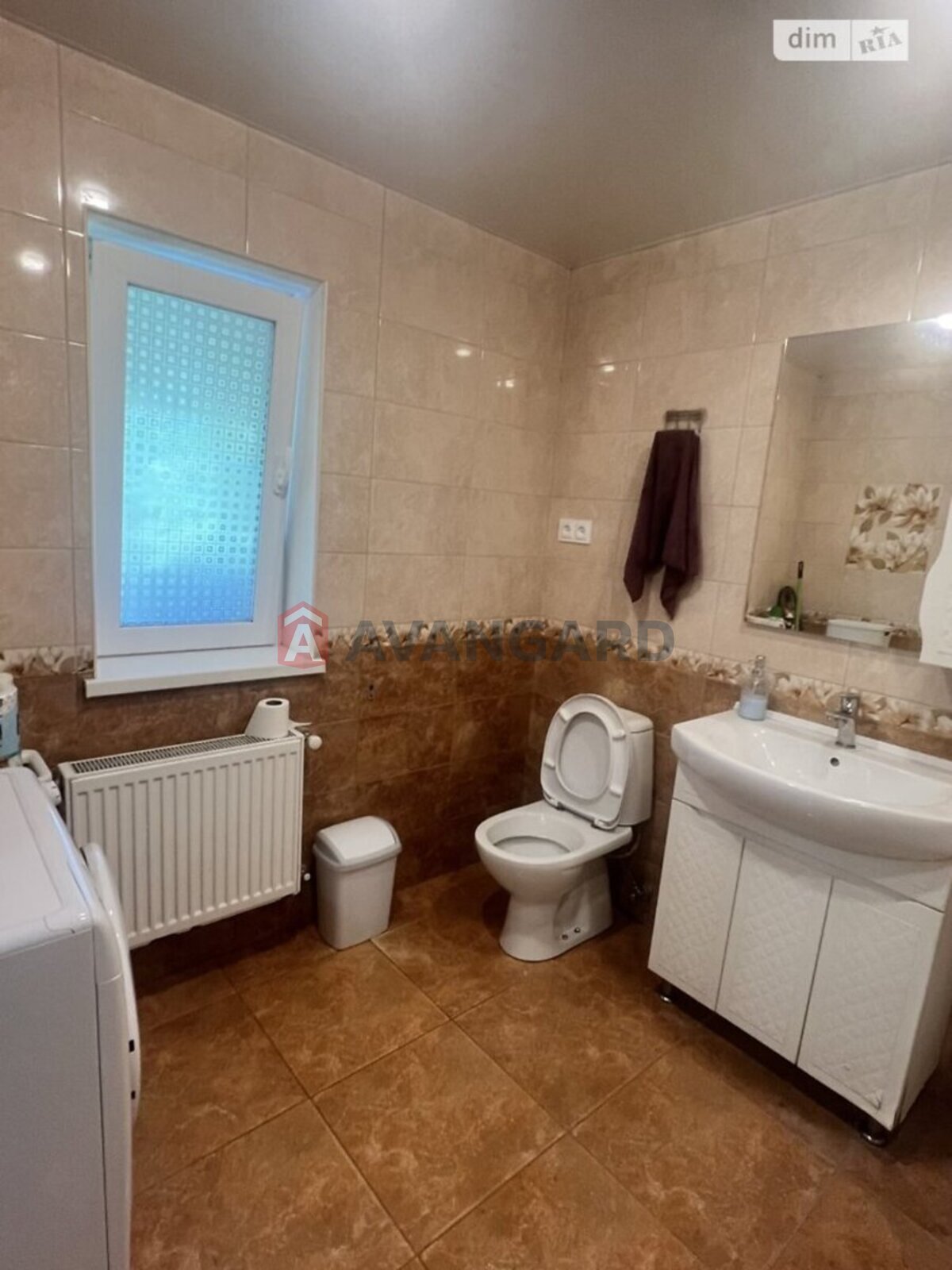 �������, 120 ��.�. ���� 12