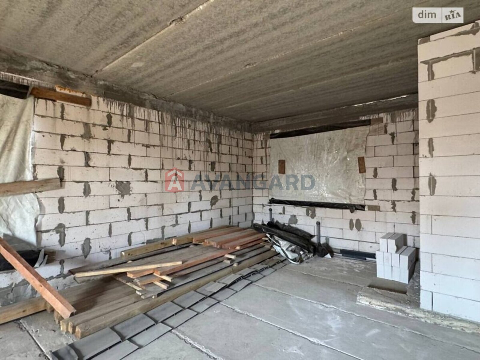 �������, 246 ��.�. ���� 6