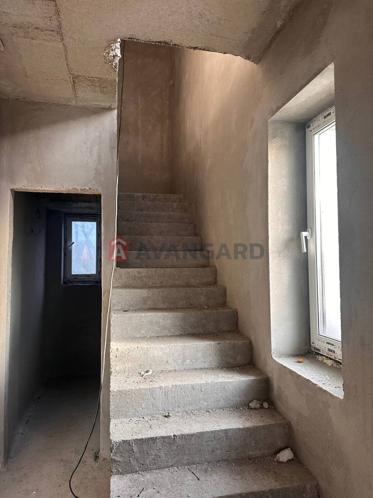 ��������, 108 ��.�. ���� 8