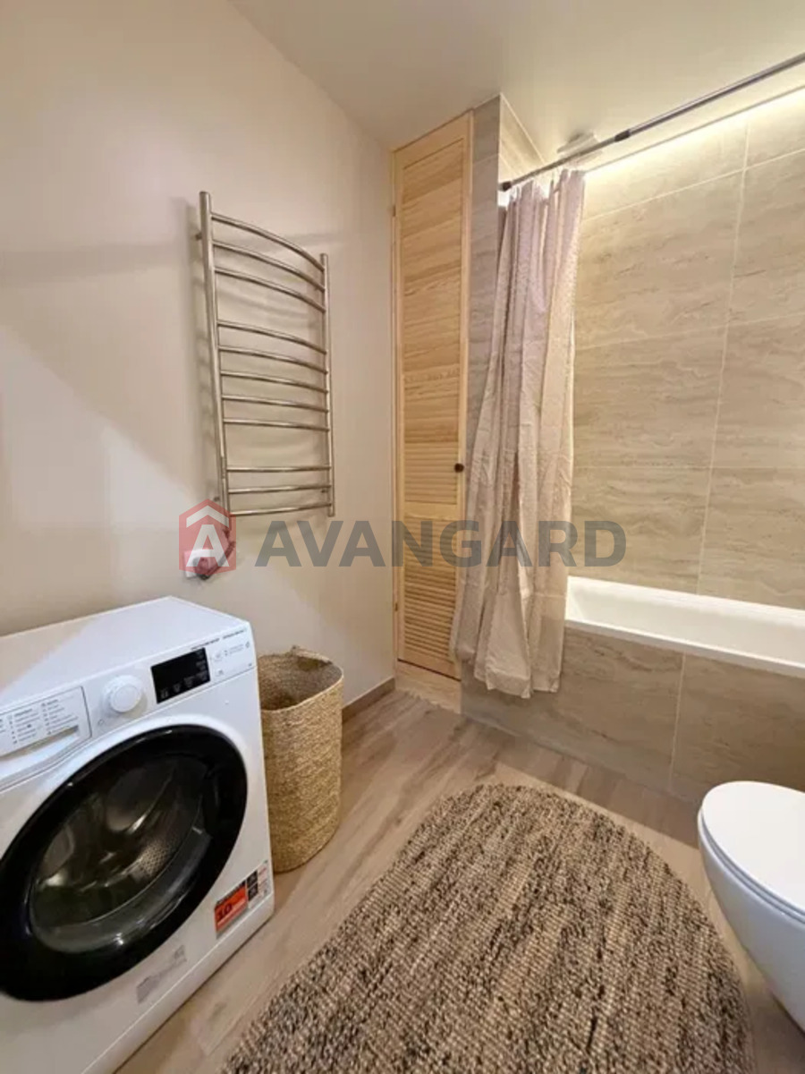 ��������, 130 ��.�. ���� 19