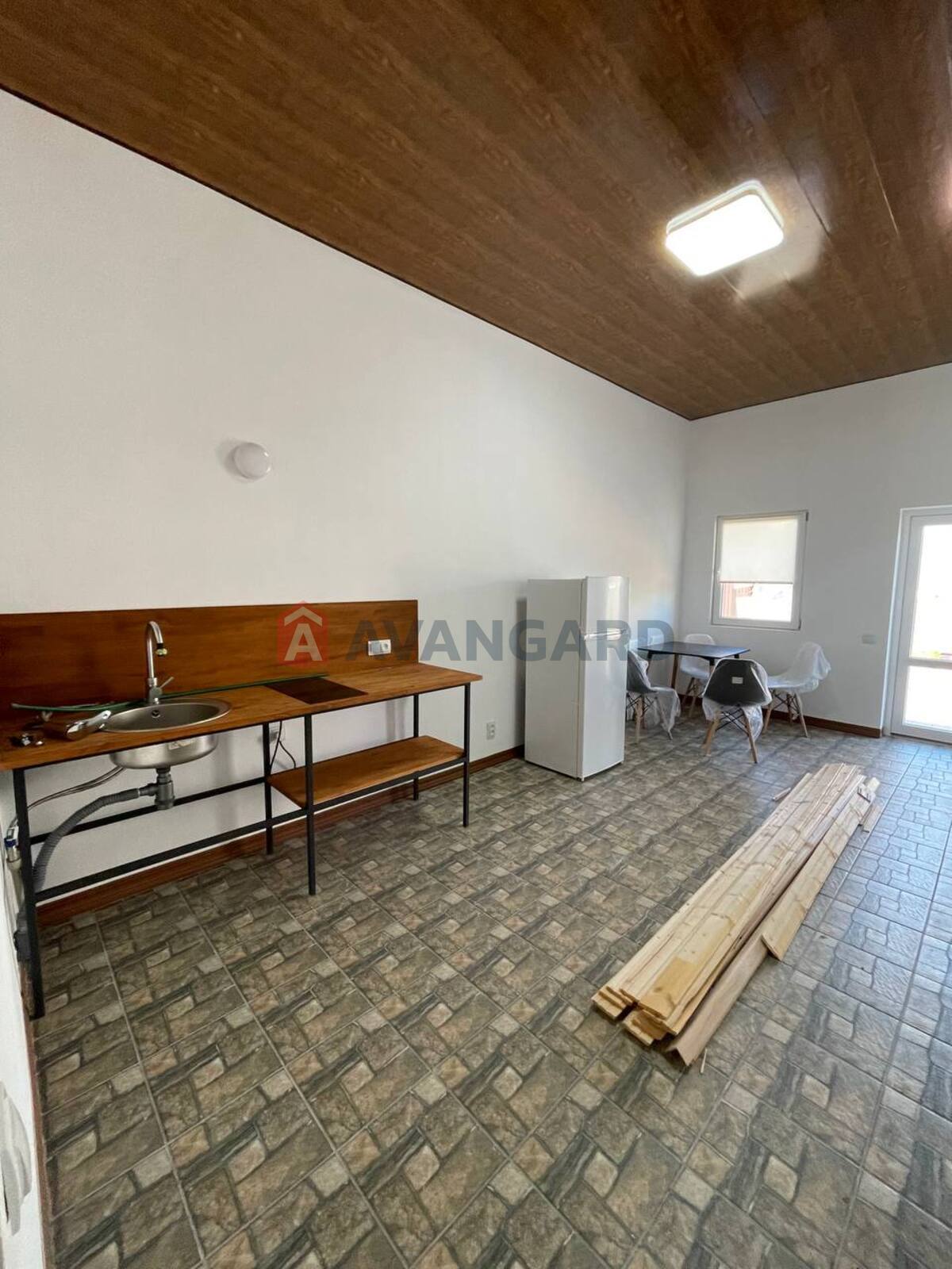 ���, 260 ��.�. ���� 9