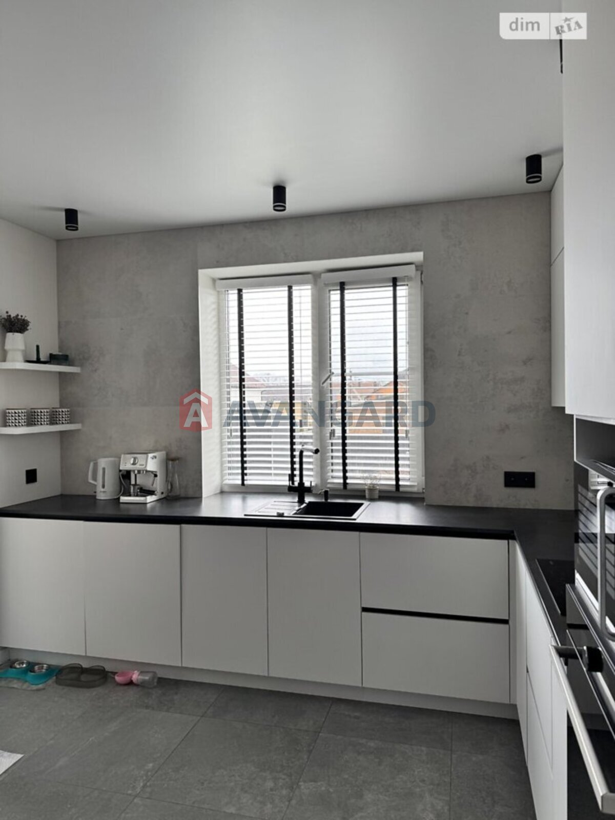 �������, 115 ��.�. ���� 5