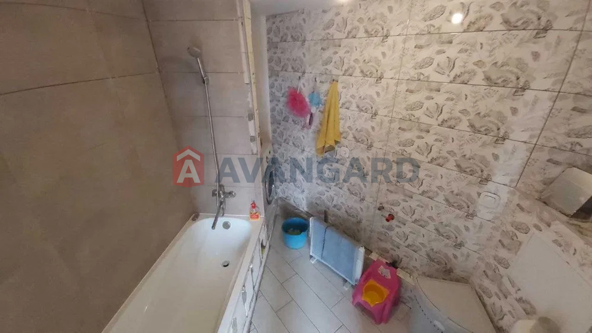 ������� �������, 55 ��.�. ���� 7