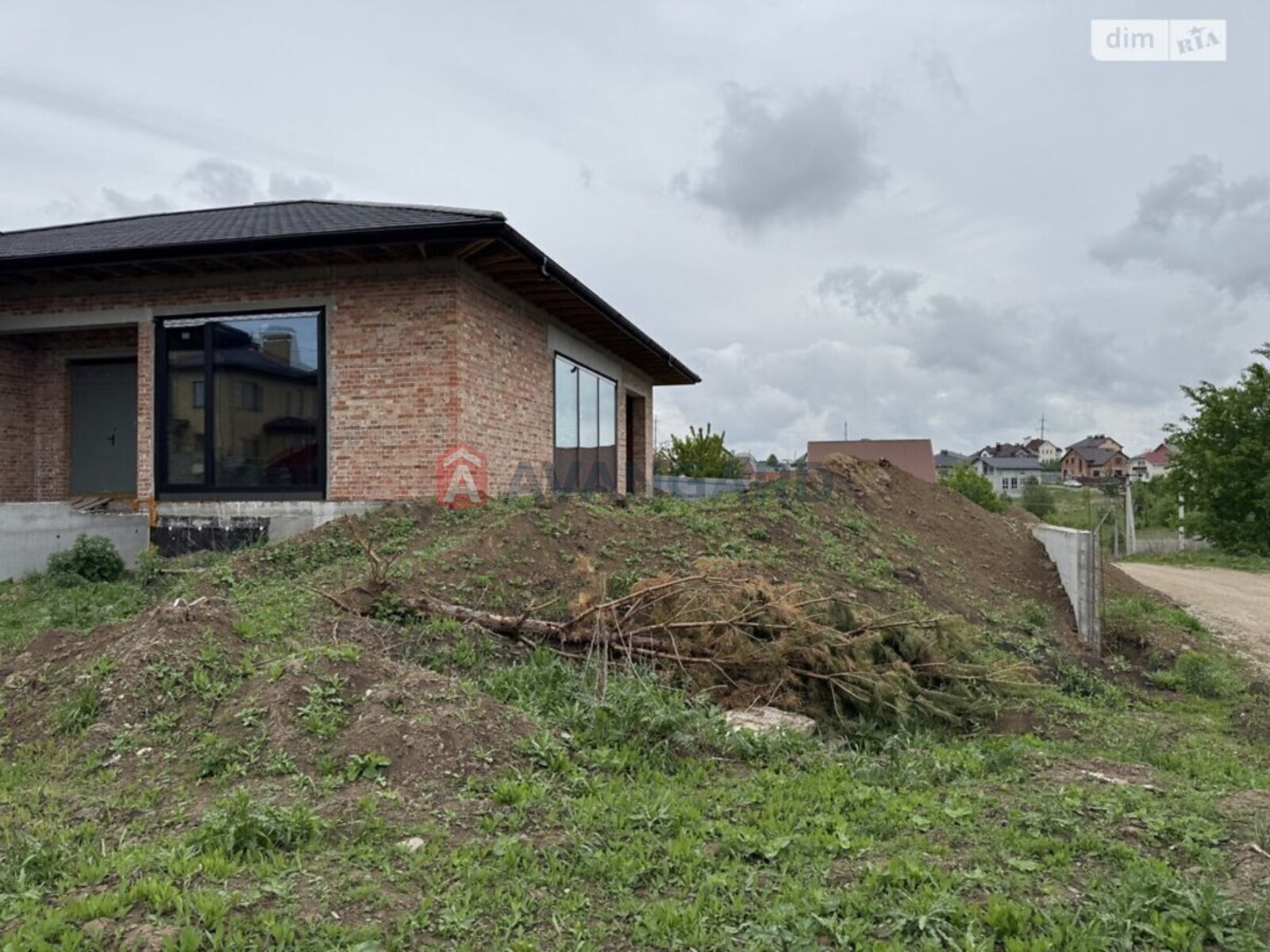 �������, 272 ��.�. ���� 9