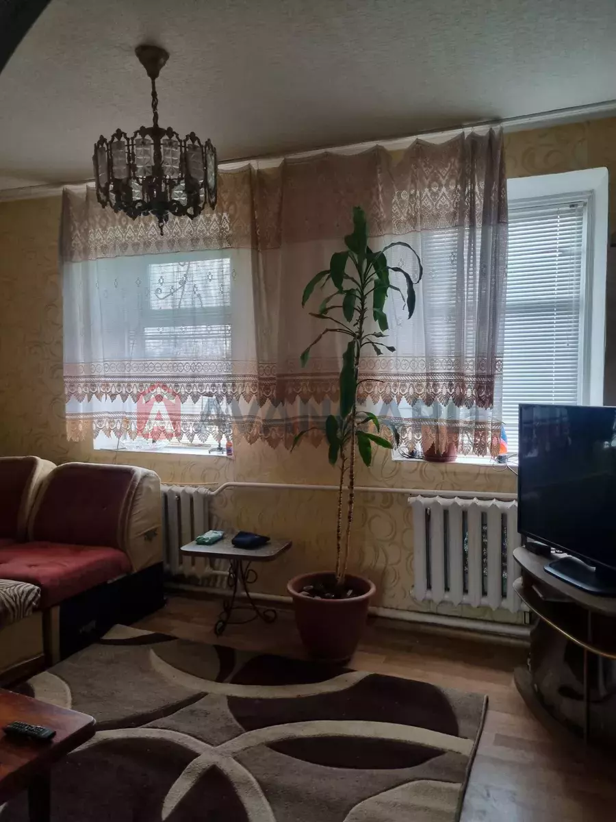 �������, 64 ��.�. ���� 9