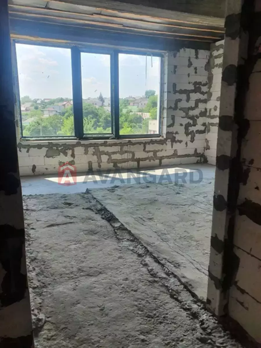 �������, 300 ��.�. ���� 4