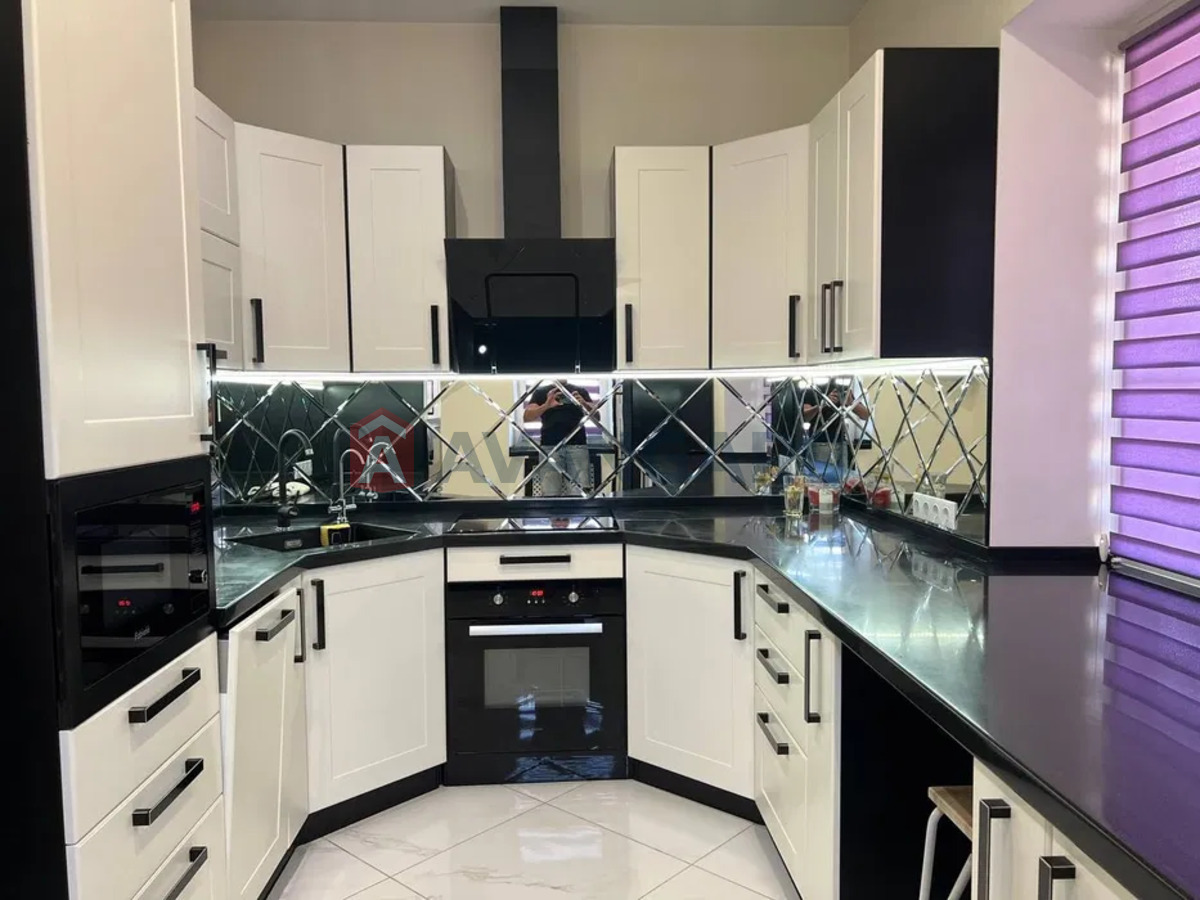 ���, 225 ��.�. ���� 14