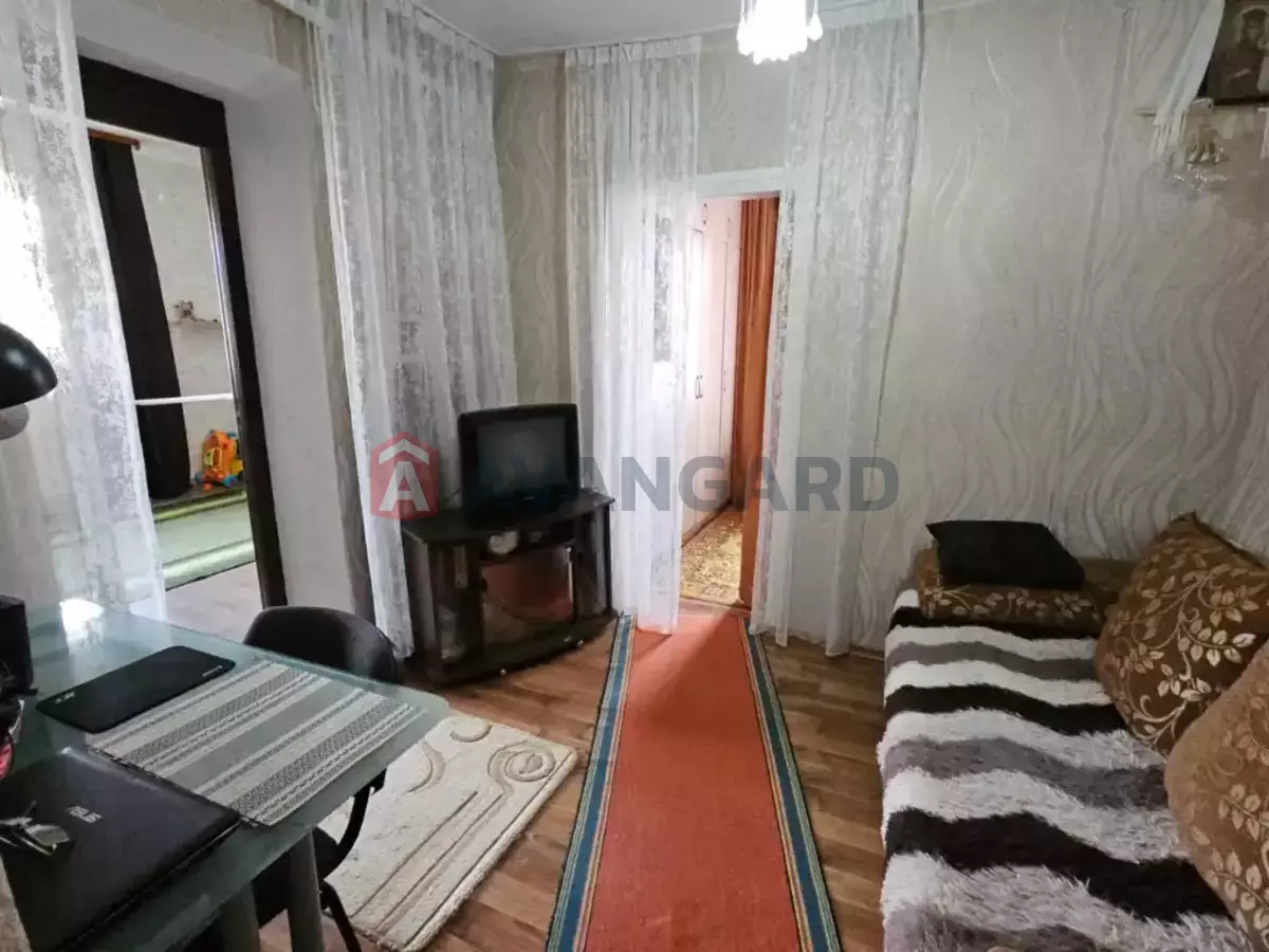 �������, 70 ��.�. ���� 7