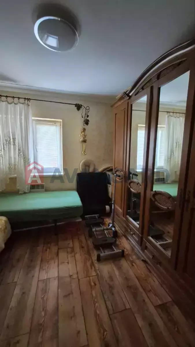 ����, 150 ��.�. ���� 11