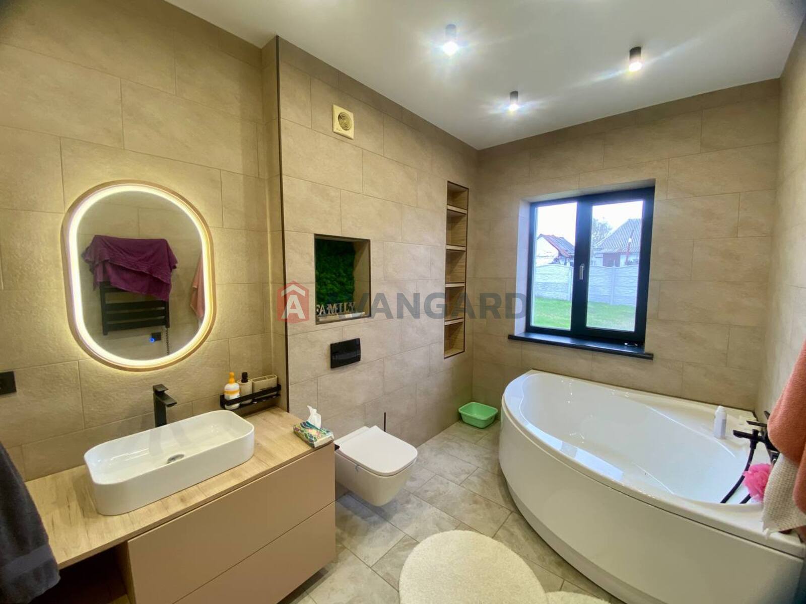 �������, 135 ��.�. ���� 17