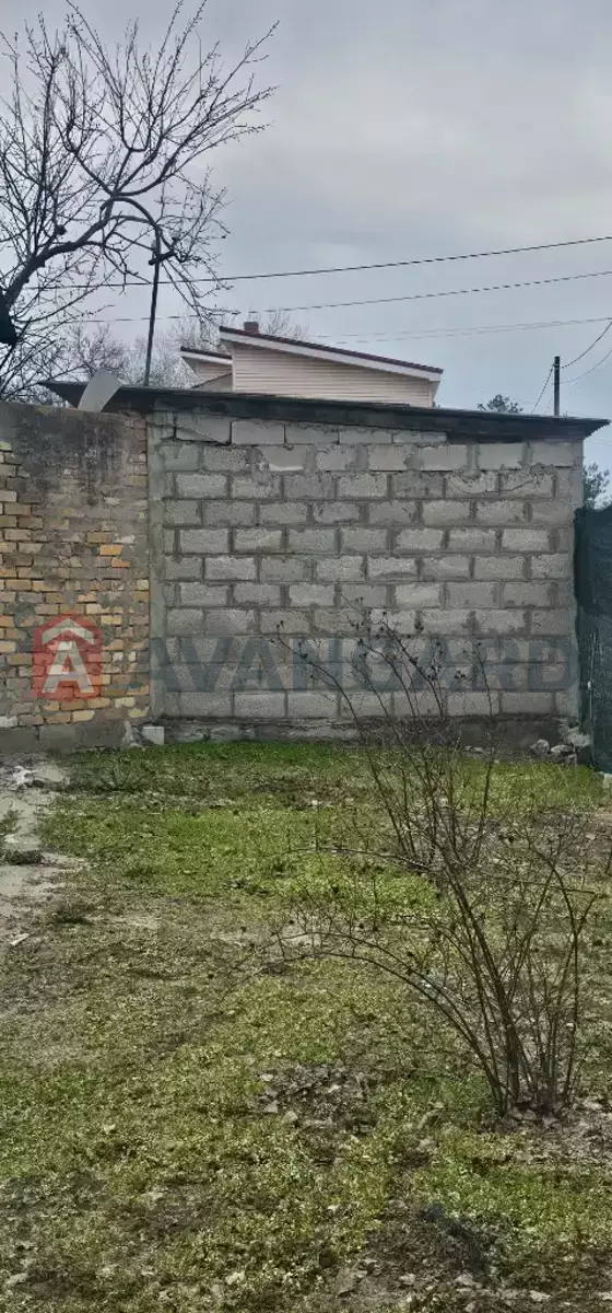 ����, 42 ��.�. ���� 9