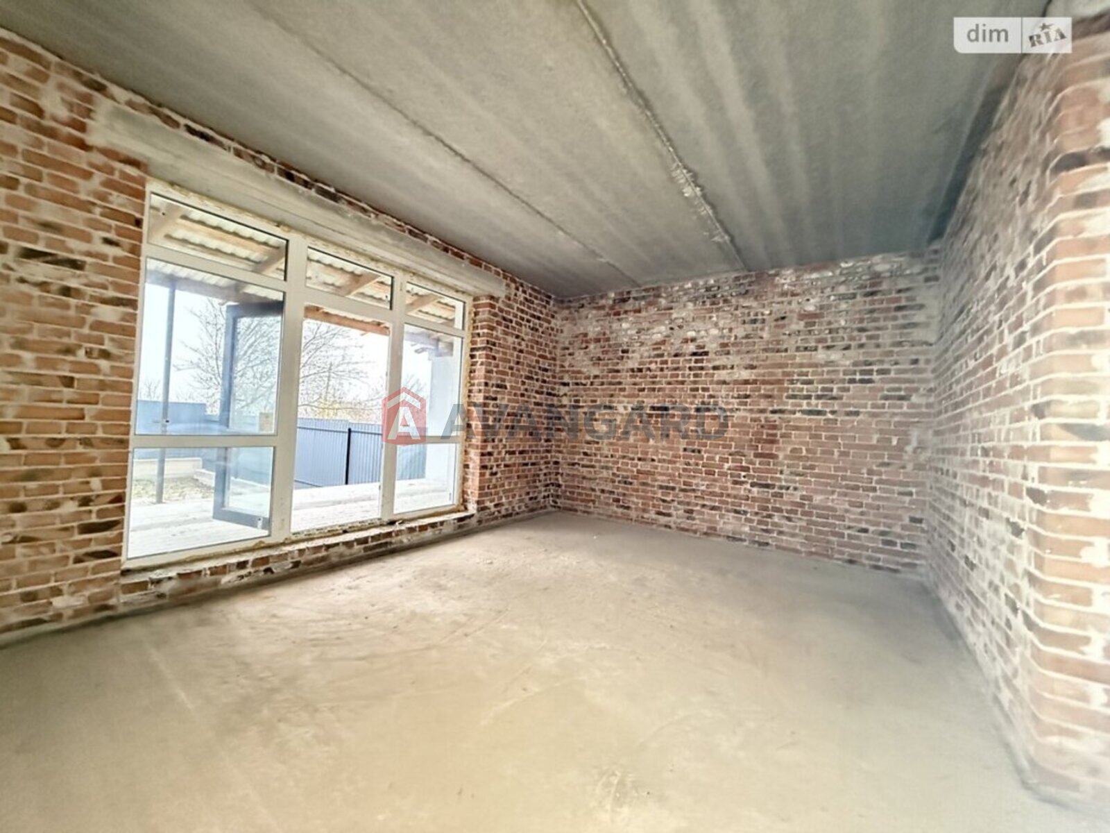 �������, 115 ��.�. ���� 3