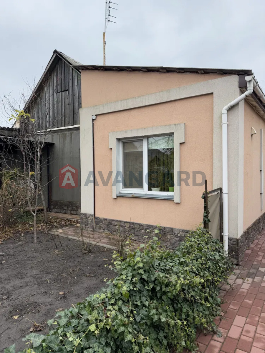 ������� �������, 42 ��.�. ���� 18