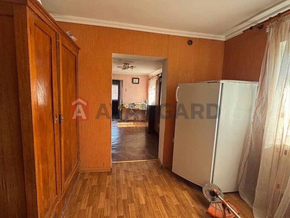 �������, 75 ��.�. ���� 4