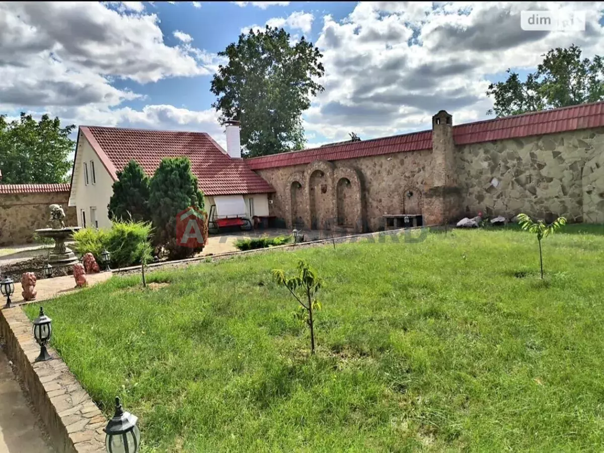 �������, 370 ��.�. ���� 6