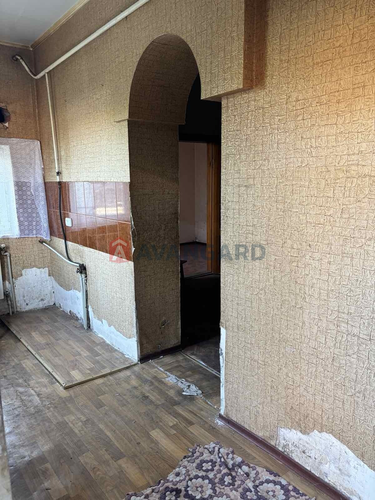 ������� �������, 110 ��.�. ���� 17