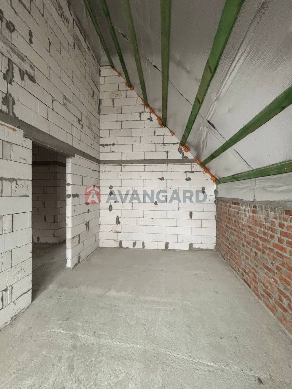 �������, 110 ��.�. ���� 13