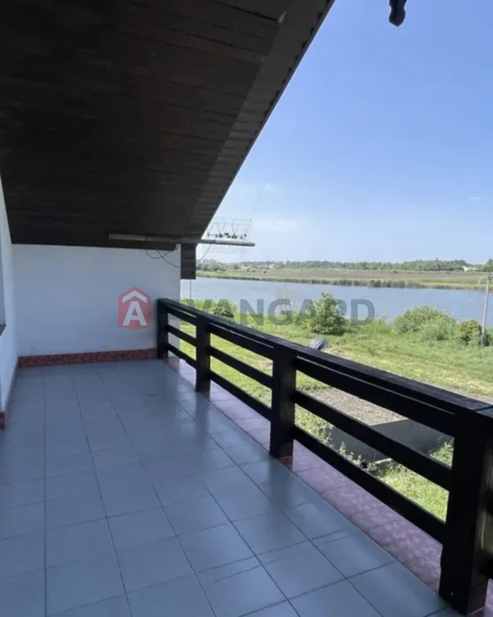 �������, 190 ��.�. ���� 7