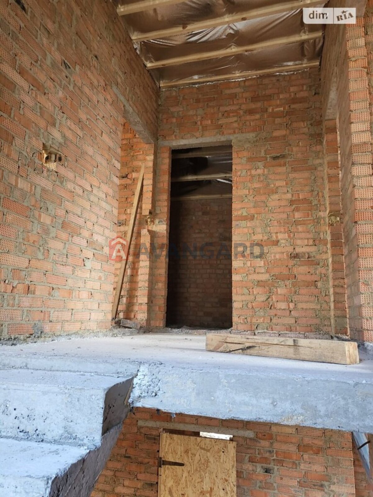 ���, 120 ��.�. ���� 11