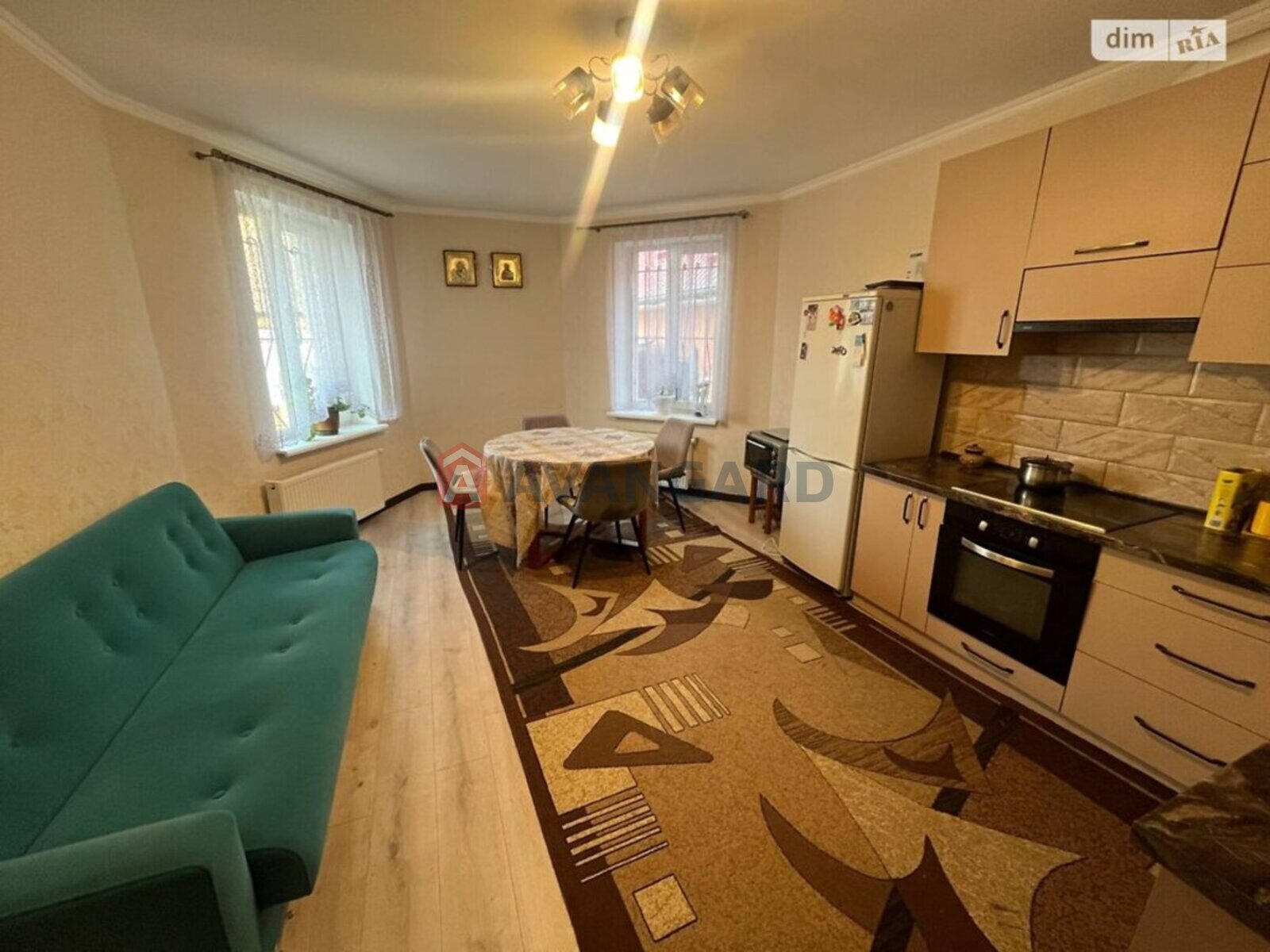 �������, 143 ��.�. ���� 15