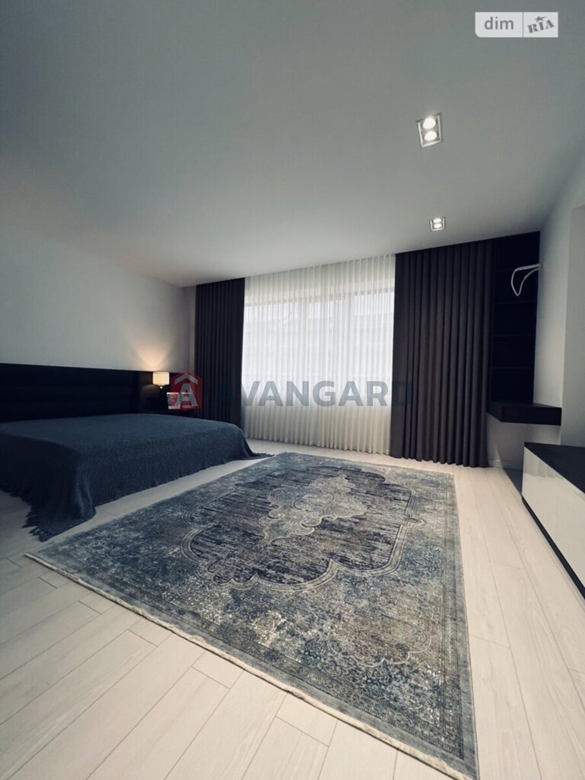 ��������, 292 ��.�. ���� 27