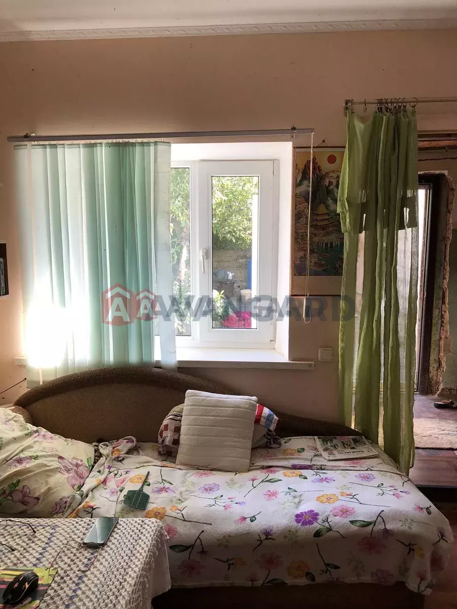 ������� �������, 85 ��.�. ���� 7