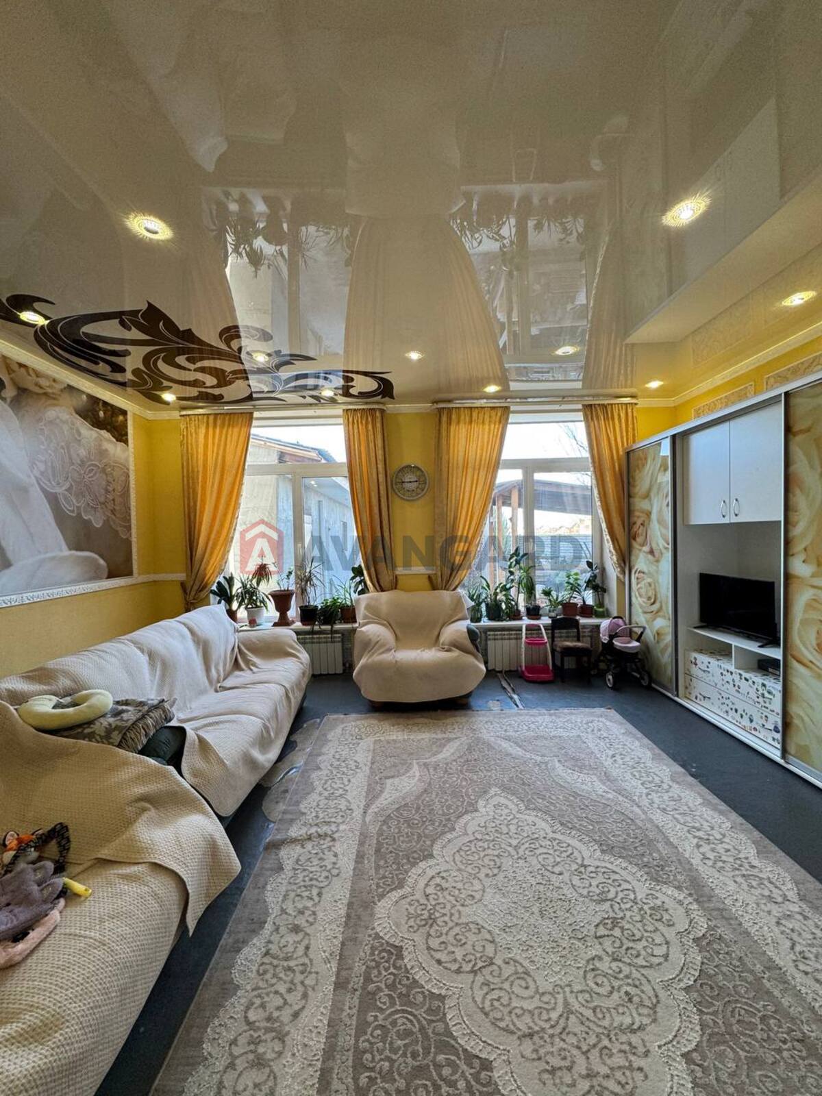 �������, 237 ��.�. ���� 18