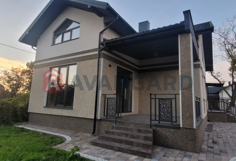 �������, 185 ��.�. ���� 4