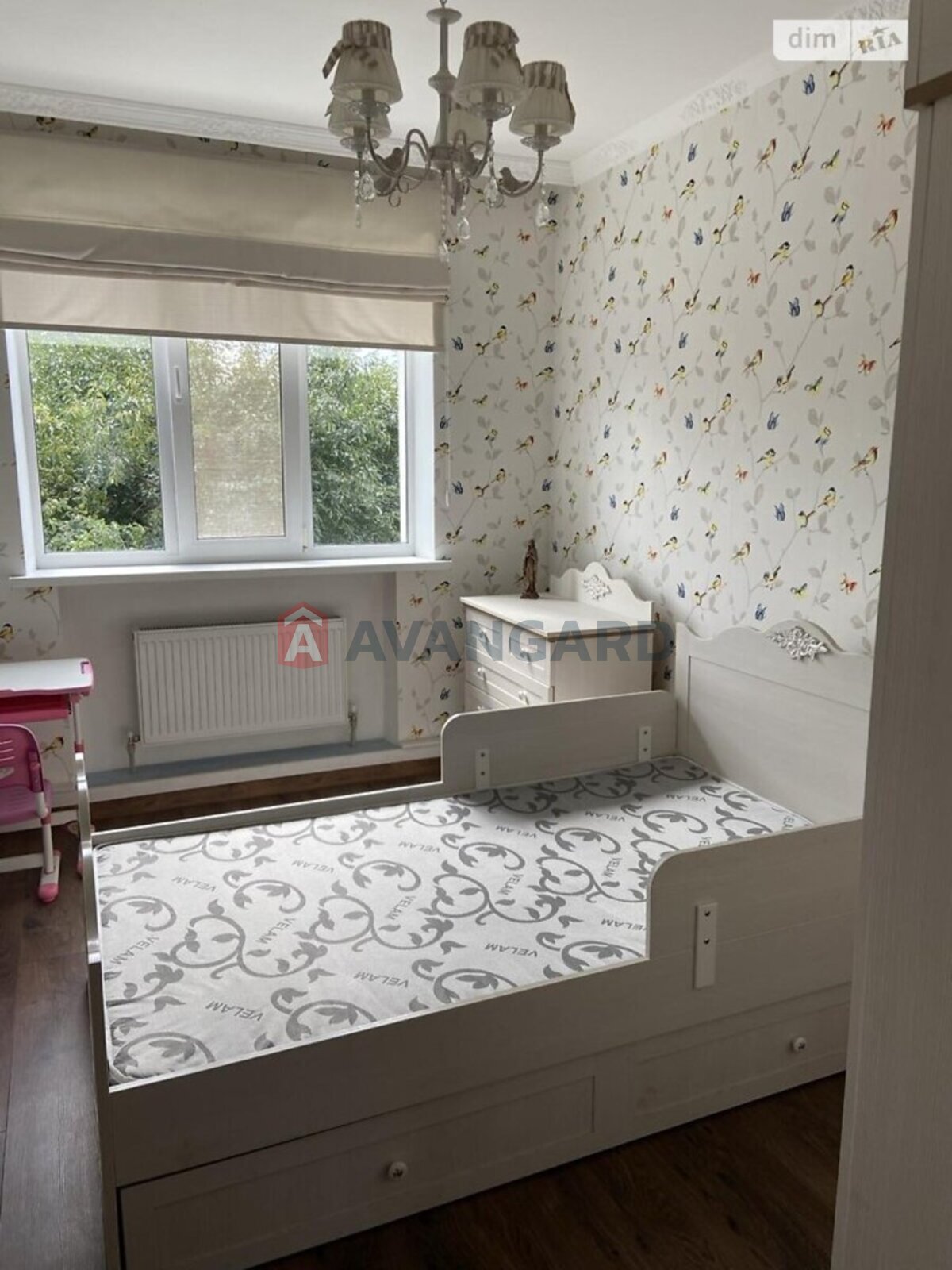 �������, 275 ��.�. ���� 3