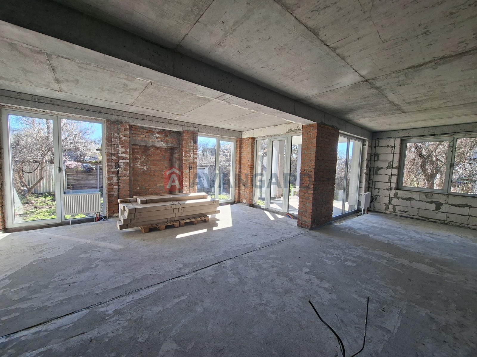 �������, 182 ��.�. ���� 5