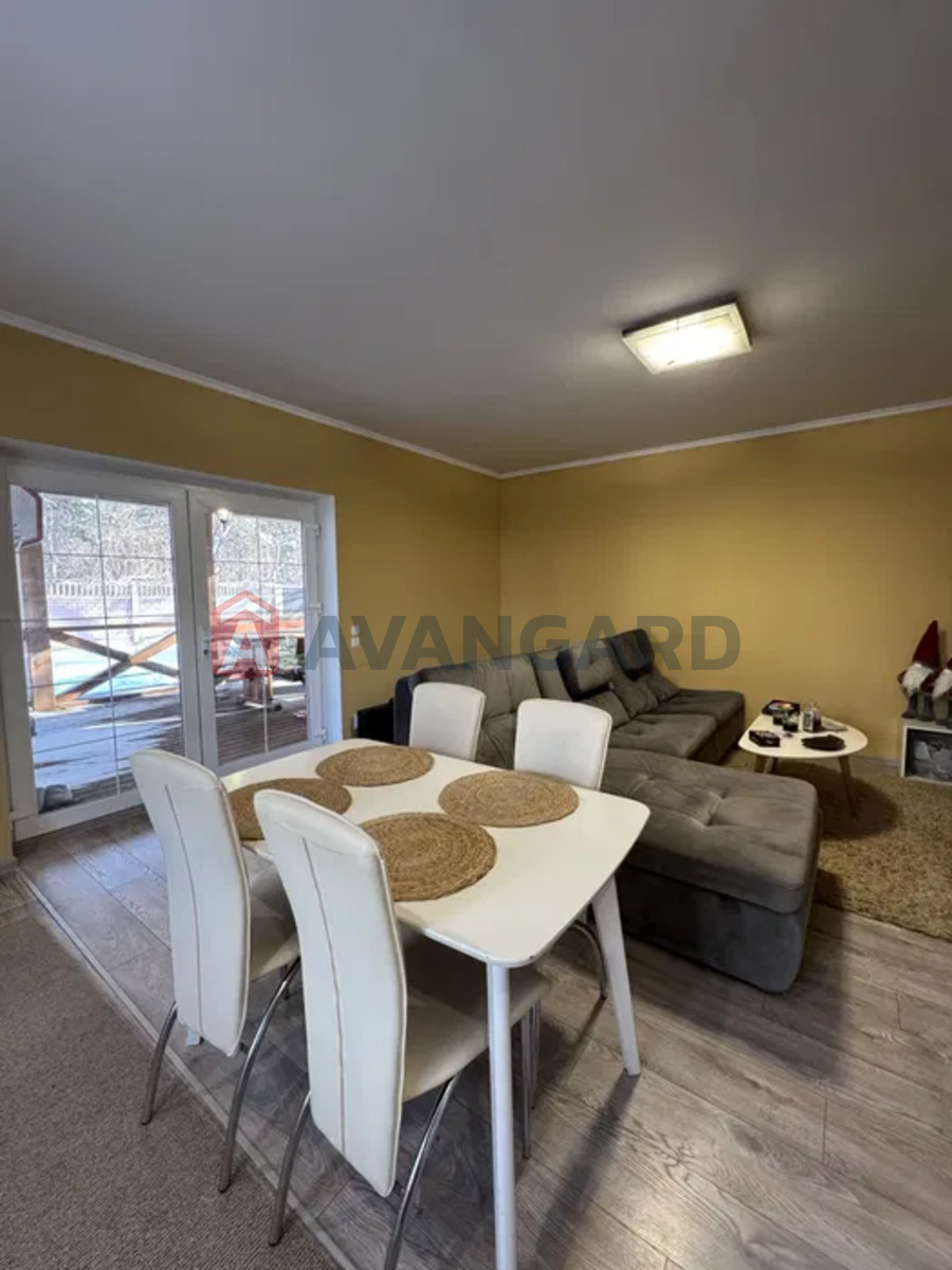 �������, 130 ��.�. ���� 11