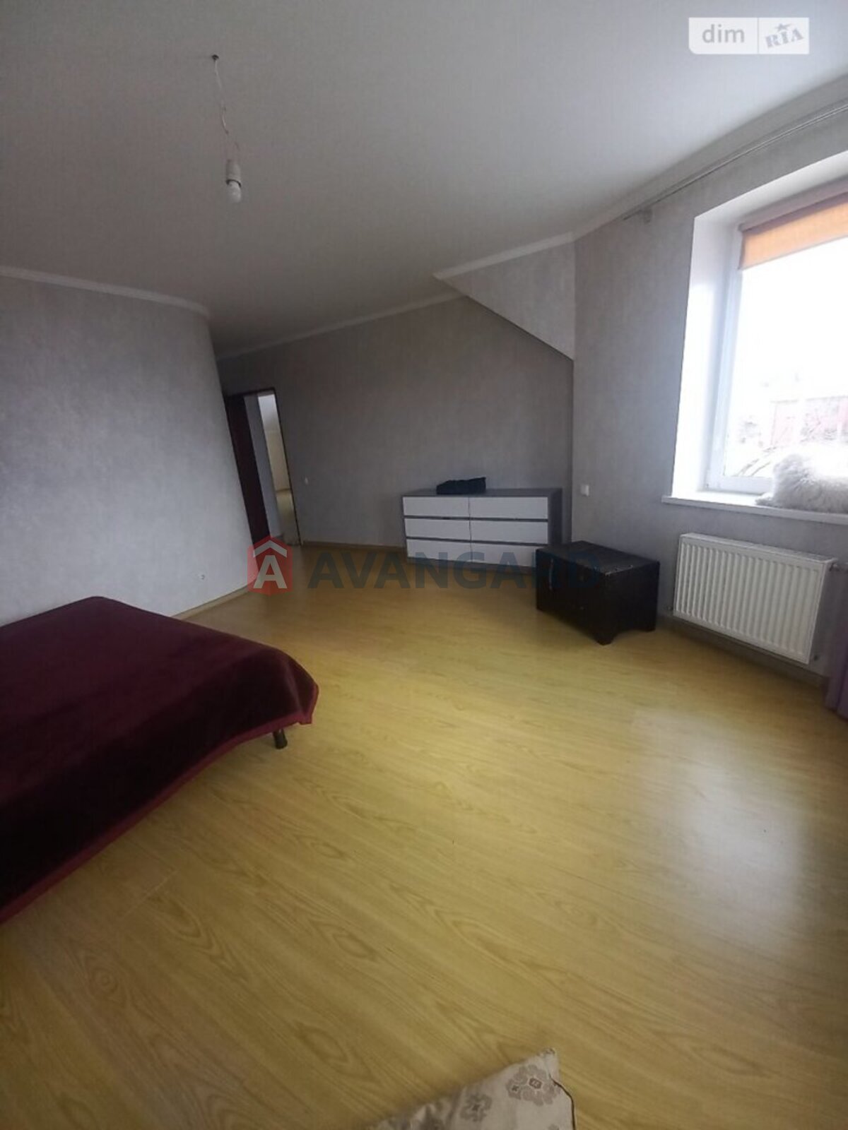 �������, 213 ��.�. ���� 27