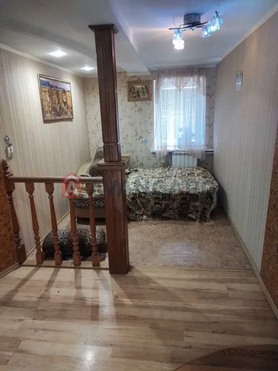 �������, 120 ��.�. ���� 21