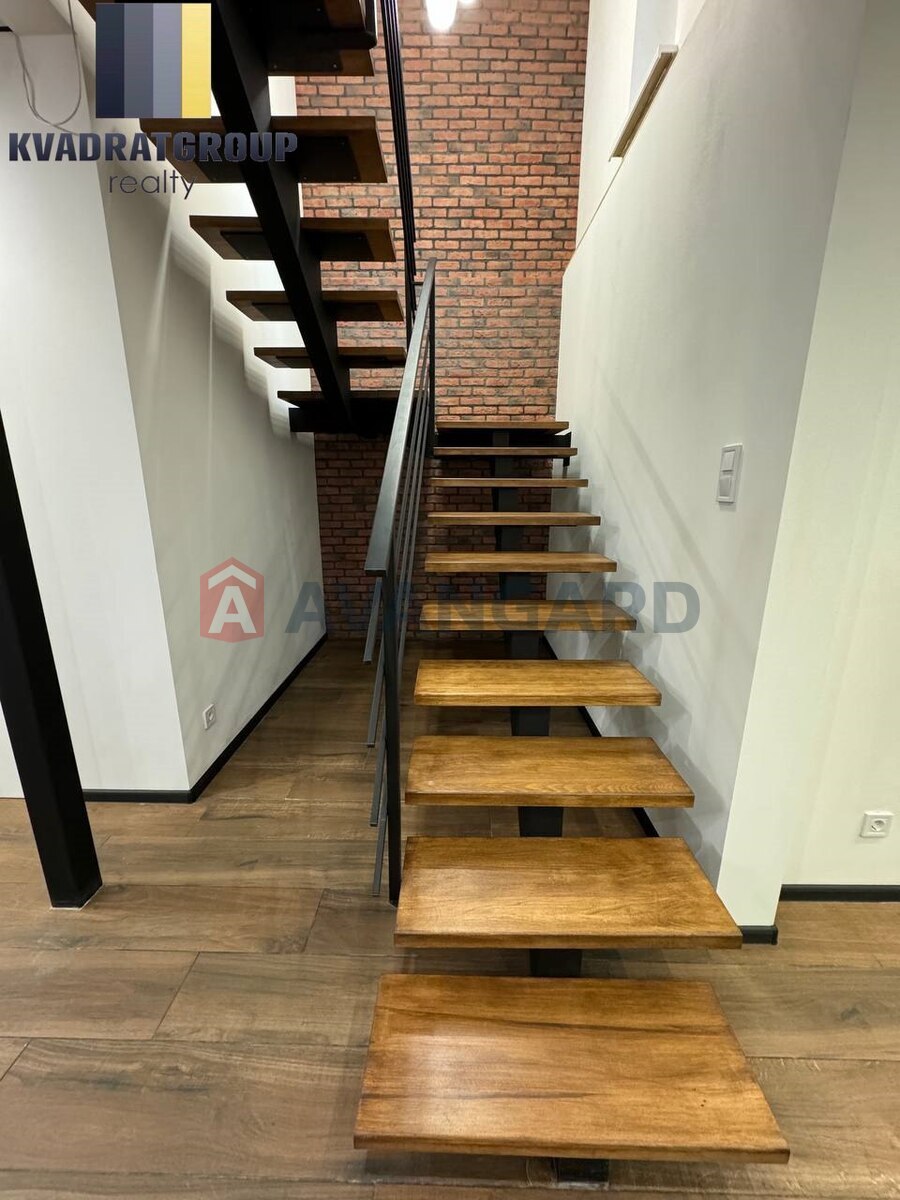 ���, 150 ��.�. ���� 19